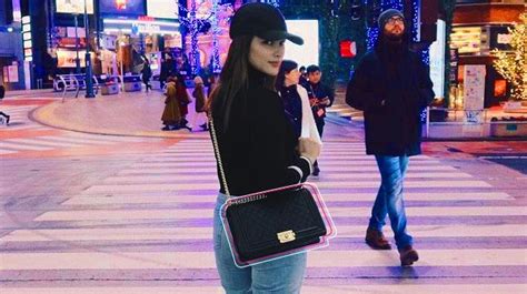 liza soberano chanel bag|Liza Soberano's Chanel Bag Is From Enrique Gil .